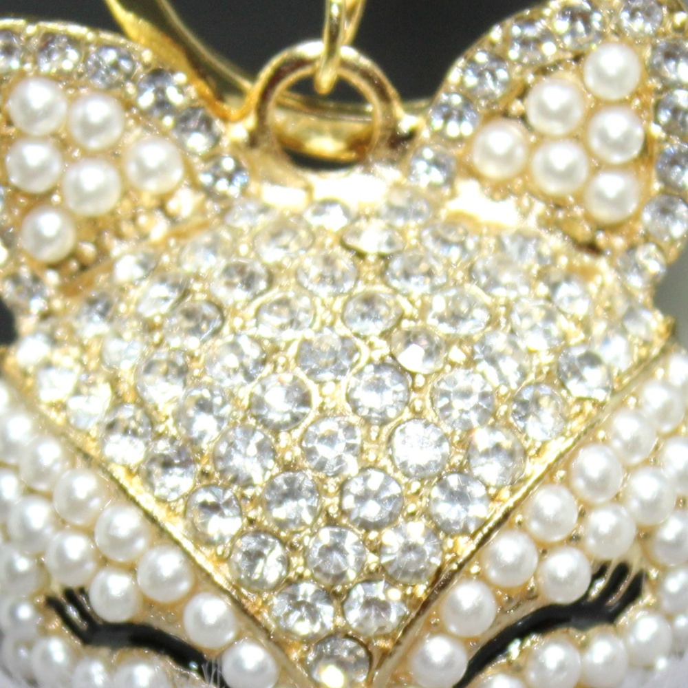 Last One!  Adorable Fox Pom Pom Handbag Charm - Picture 5 of 6